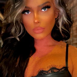 Vivid Vixen on OnlyFans