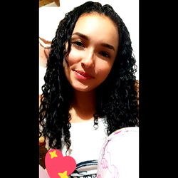 An Instagram-Influenced Model's Selfie