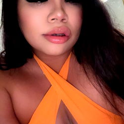 Gem420 in an Orange Bikini