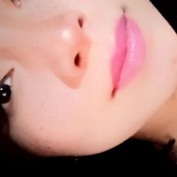 Klen An's Lipstick and Smile