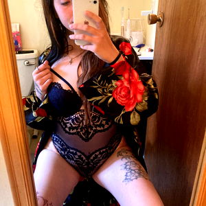 xannah๐๐ฅต photo