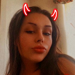 Alluring Aaryn's Playhouse Model