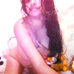 Madeleni: A Moment of Intimacy