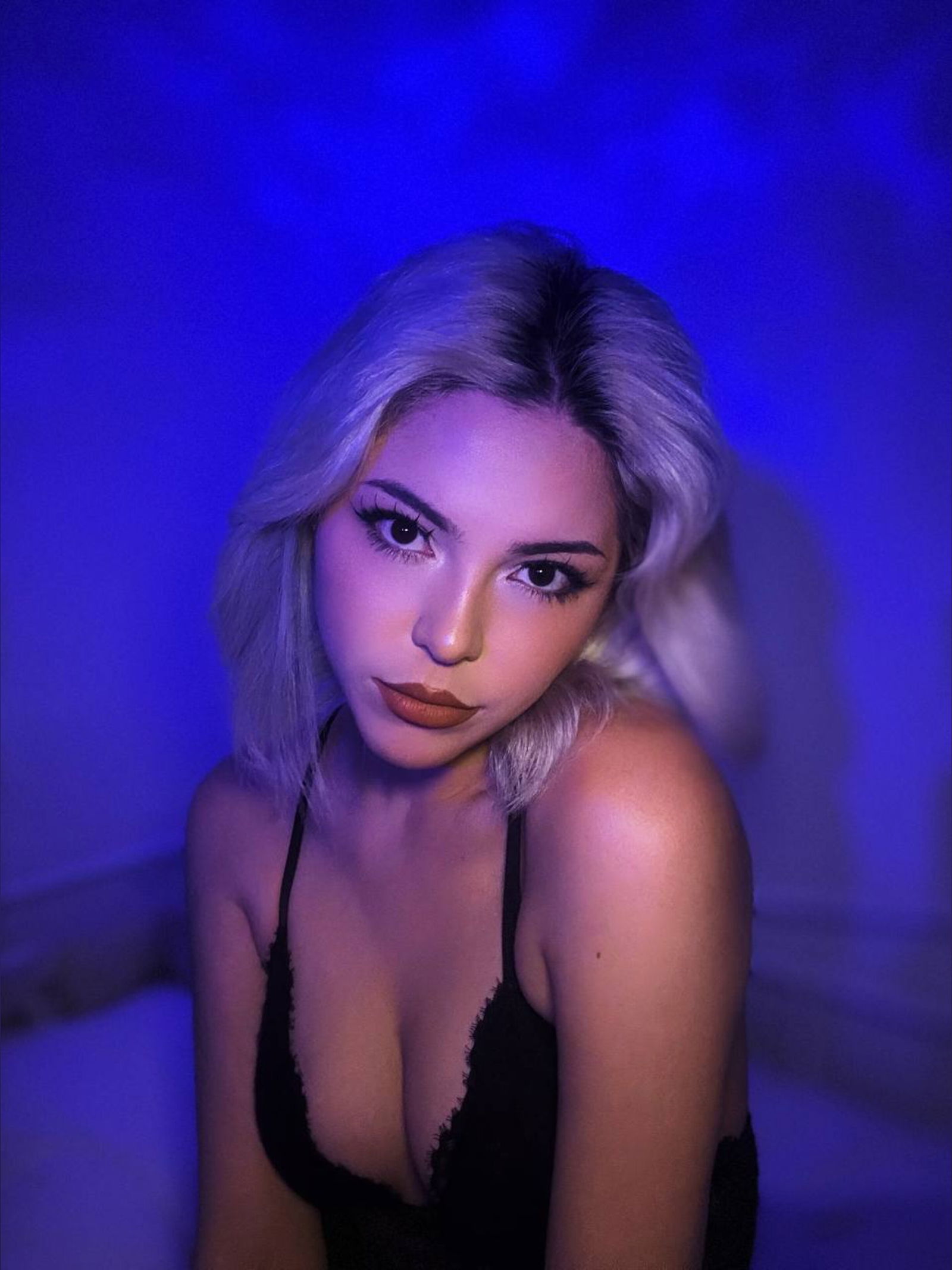 Ashley Cat ₍^. .^₎⟆ photo