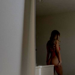 Vanessa Rae Adams photo