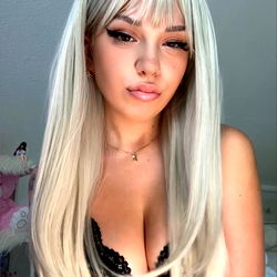 Anita ♡ | A Model with Long Blonde Hair and an Edgy Style, from Germany