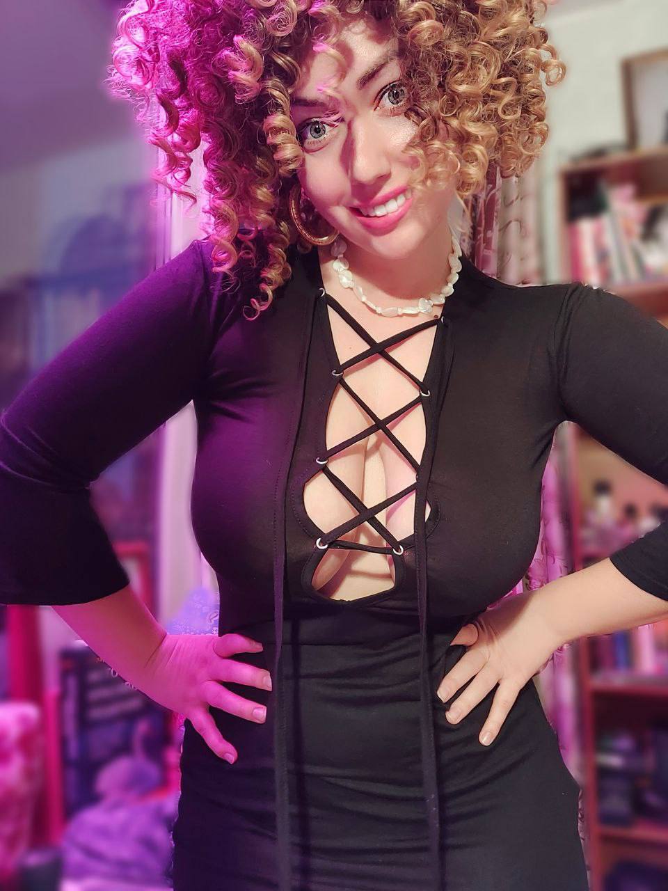 Hanna Zimmer 💜🎀 photo