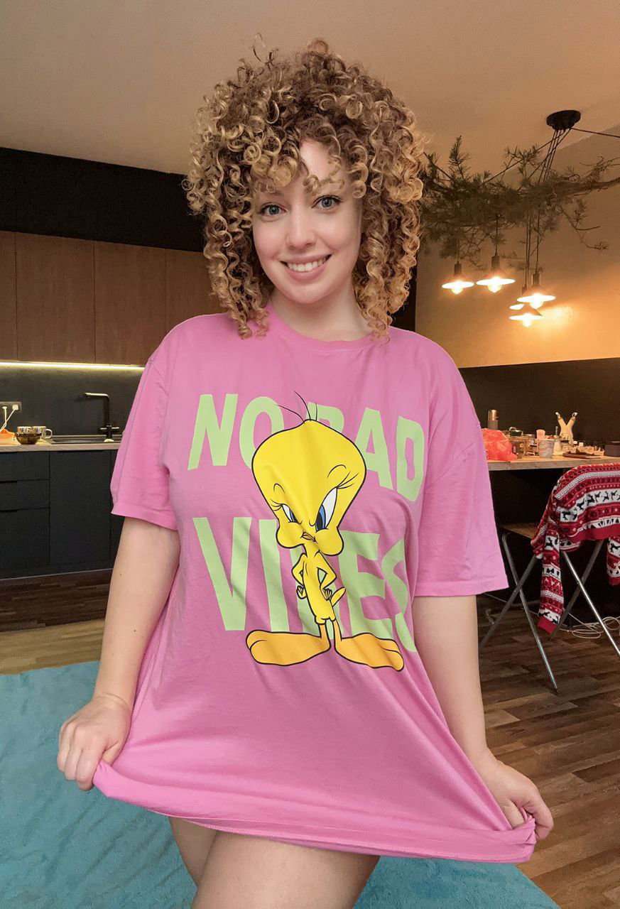 Hanna Zimmer 💜🎀 photo