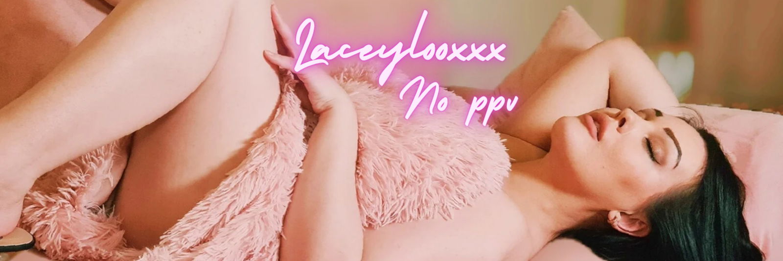 LaceyLooxxx photo