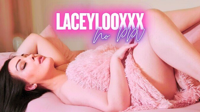 LaceyLooxxx photo