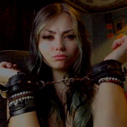 Emo Style Bundle with Reny