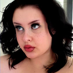 Ellethebbw, Australian OnlyFans Model