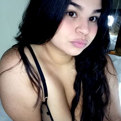 Angy - Erotic Peruvian Model