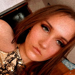 Anabella Sky - OnlyFans Model, Photoshoot