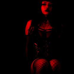 Strawb3rry_Bunni3 photo