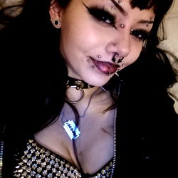 Strawb3rry_Bunni3 - Erotic Model