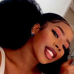 Stylish OnlyFans Model in Afro