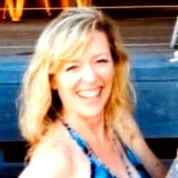 Lara Starr ๐ photo