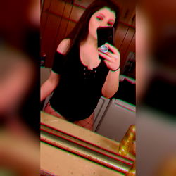 Onlyfans Model Allison Harmony Taking a Mirror Selfie