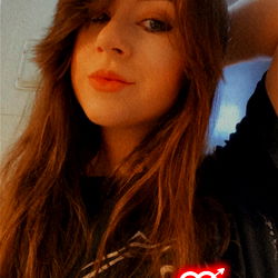 Lovely Lucy's Model Photo