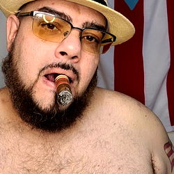 OnlyFans Model King Papi Strokes