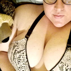 Florida OnlyFans Model Ashley Sharing Her Story