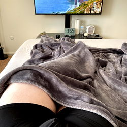 Cosy Night In With Abysslord