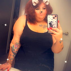 Valentina Zeigafuse, a body-positive TikTok star