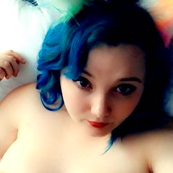 Thick Queen's Vibrant Blue Hair