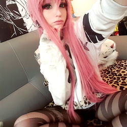 Vivid Vixen in Fashion-Forward Style