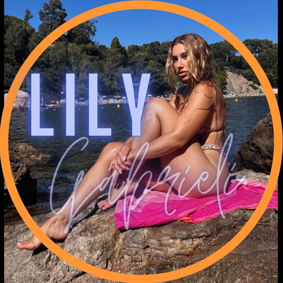 Lily Gabrieli 𝙵𝚛𝚎𝚎 = 𝚙𝚊𝚜 𝚍𝚎 𝚍𝚖 photo