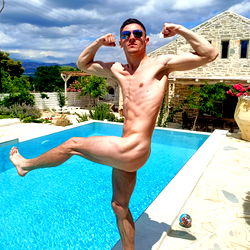 Onlyfans Model 🌈Mathyaxx in Shoot