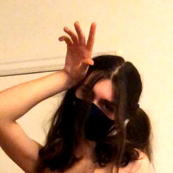 Onlyfans Model Ally's Stylish Look