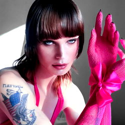 Fashionable Model ₊✧ Angel in Stylish Pink Glove