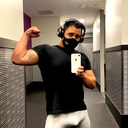 Onlyfans Model Showcasing Pump and Power