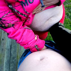 Lucky Red & Lia Ferrera photo