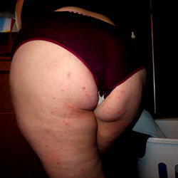 Annie's Playroom Model in Bikini