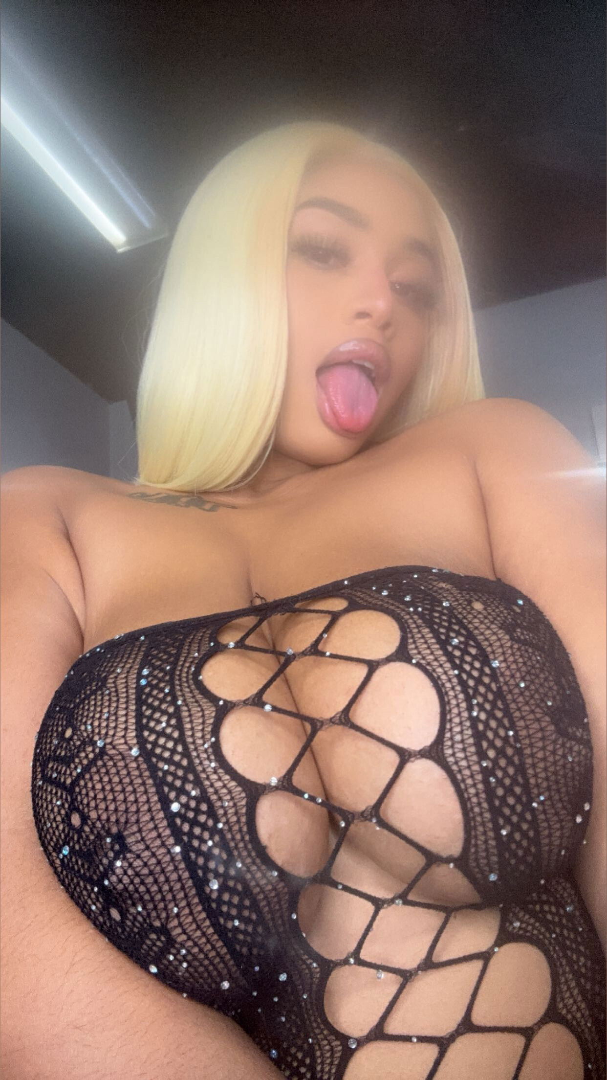 Miss Naomi Paris photo