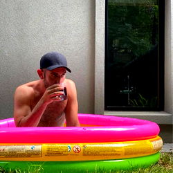 Horse Hung Andy photo