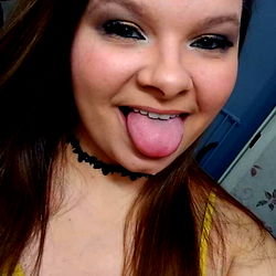 OnlyFans Model 🥴 Destiny from Arkansas, Tongue Out