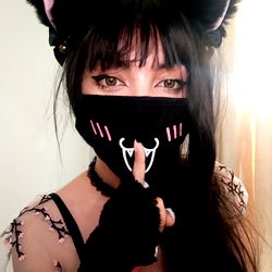 Fashionable Gamer with Amethyst Fae