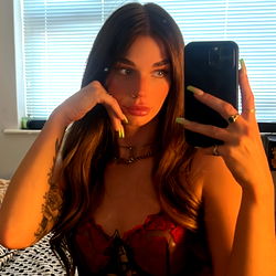 Alexia, OnlyFans Model, Posing in Lingerie