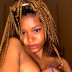 Addie's Intimate Photoshoot