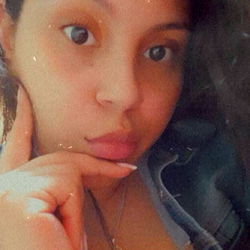 Stylish Model Andrea Diaz in Bogotá