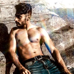 OnlyFans Model Showcasing Fitness