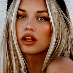 Model Profile: Girlypearly