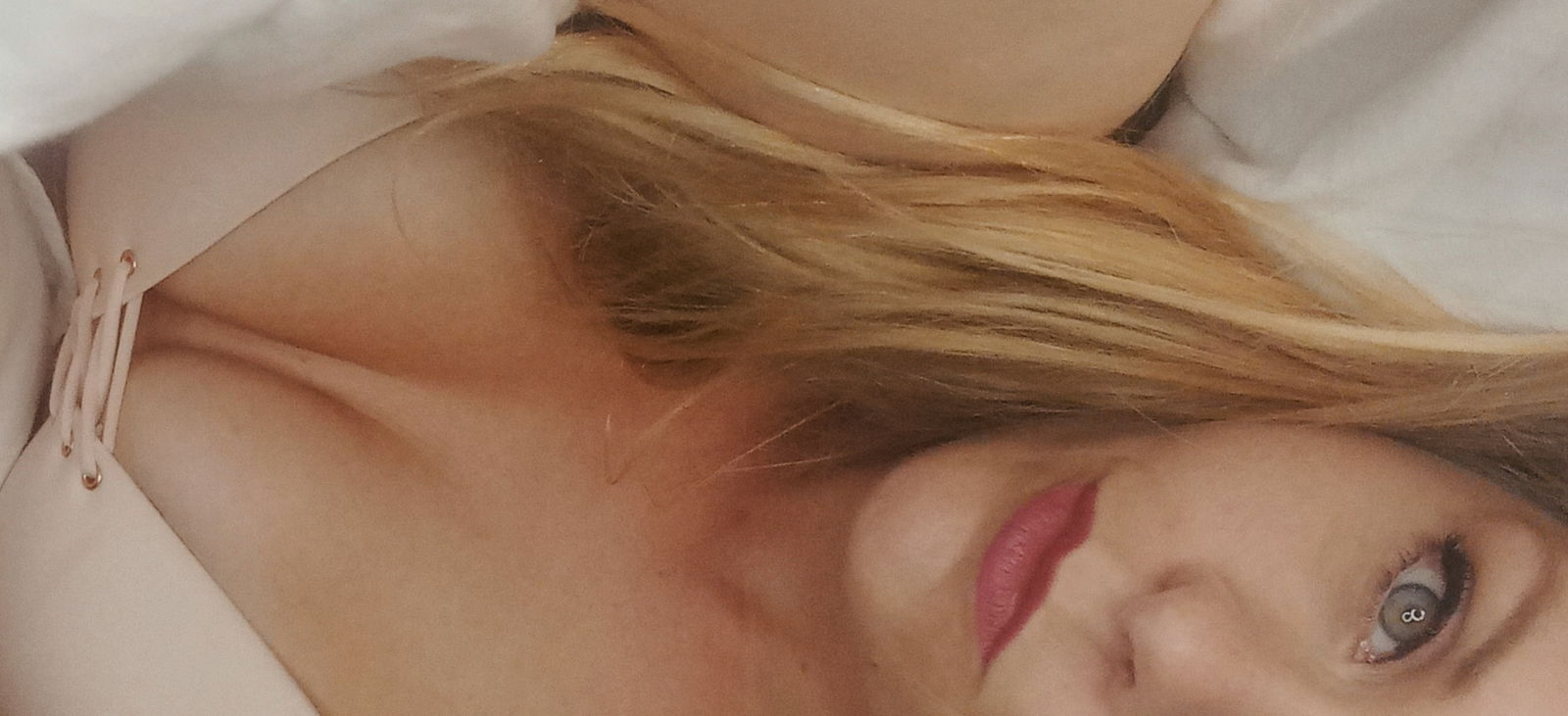 Icelandicgoddes photo