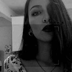 Stylish OnlyFans Model Strikes a Pose