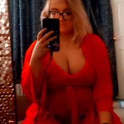 Adult Model Rose Winter