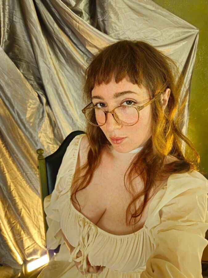 Mistress Milky photo